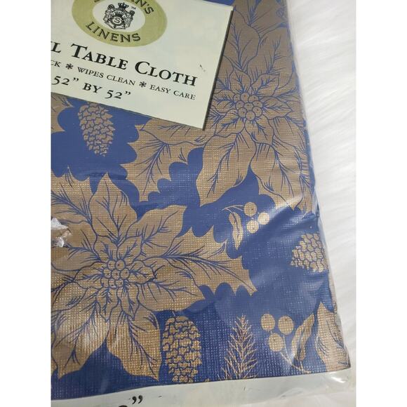 Vintage Sultans Linens Christmas Vinyl Table Cloth Poinsettia Square Kitschy - Picture 4 of 6